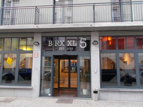 Brxxl 5 City Centre Hostel