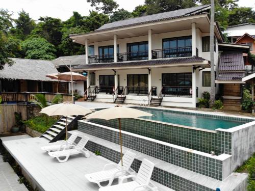 Chunut House Resort (Phi Phi Don) 