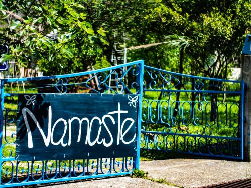Namaste Hostel & Camping (Bar) 